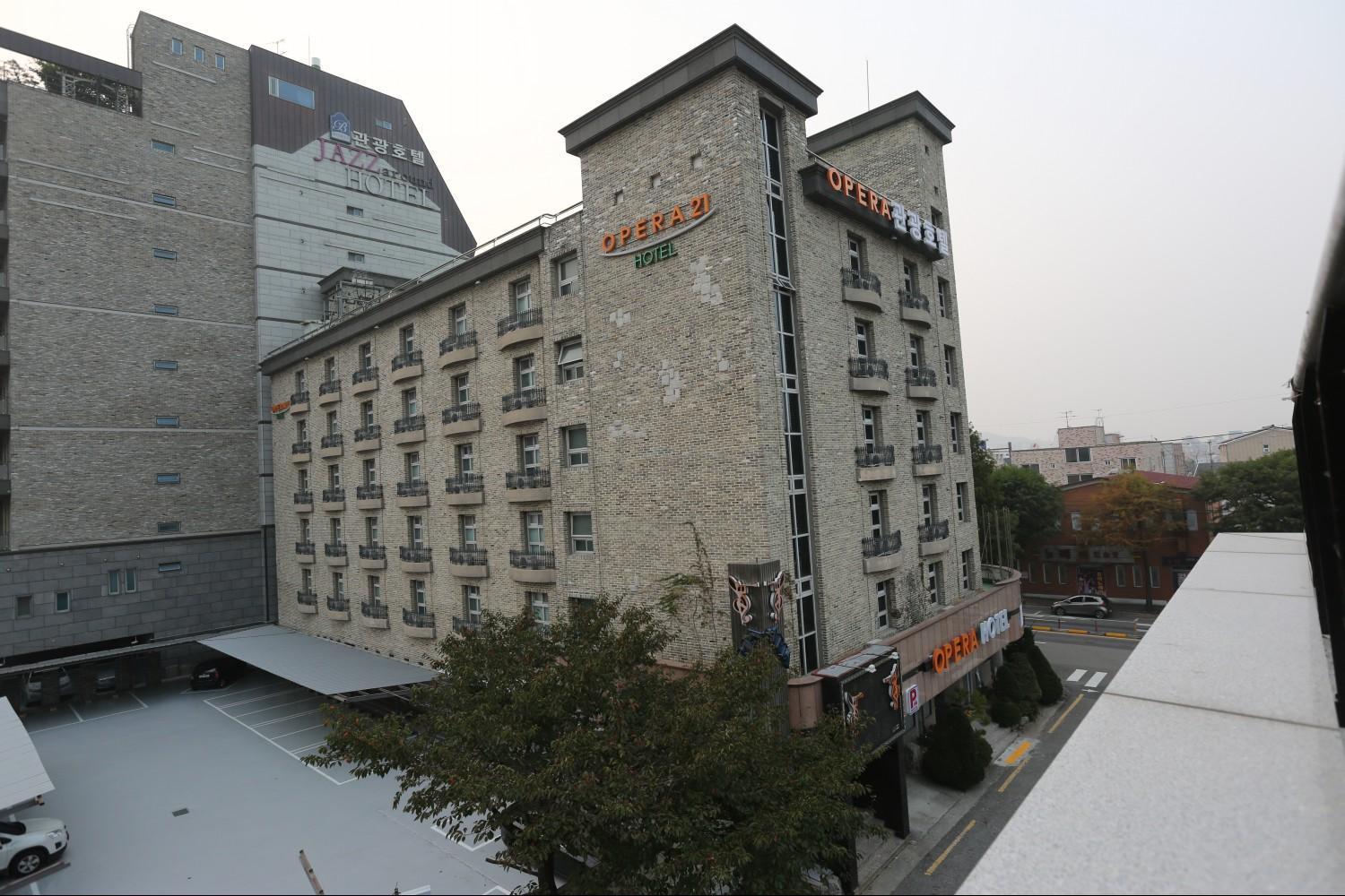 Opera 21 Hotel Чонджу Екстер'єр фото